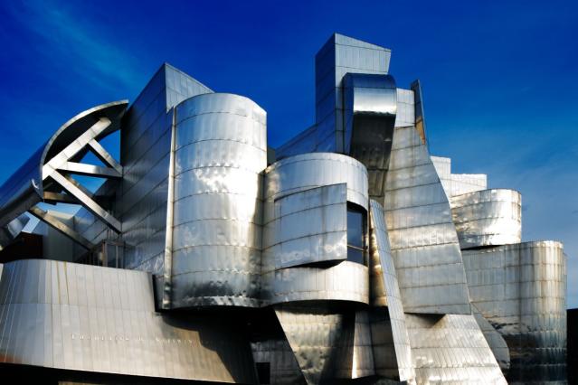 13 Outstanding Frank Gehry Buildings and Their History - Invaluable