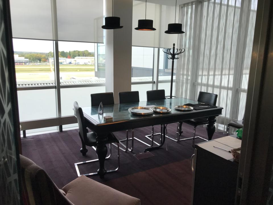 Gatwick No. 1 Lounge