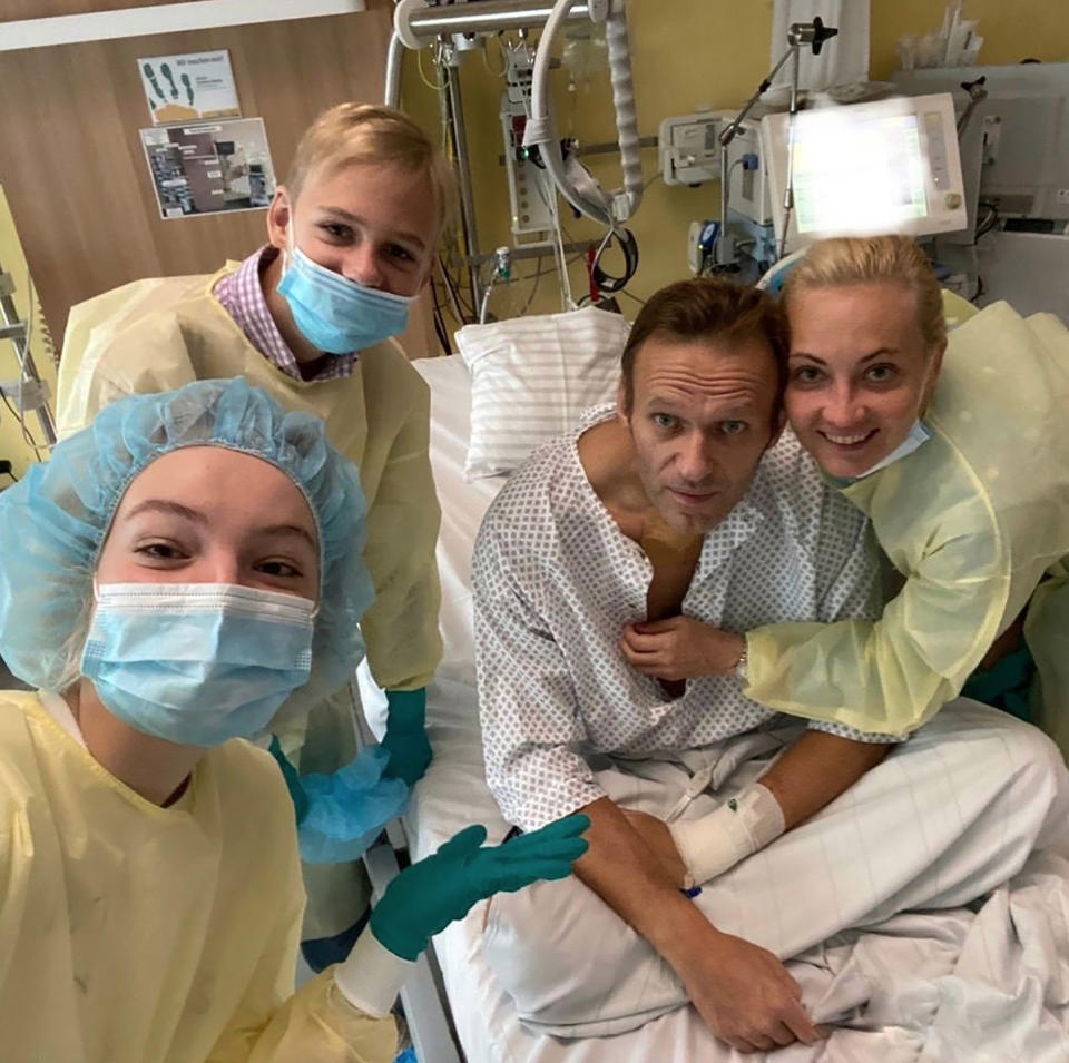 An image shared on Navalny's Instagram account shows him on a hospital bed surrounded by his wife and two children as his treatment continues in Berlin on Sept. 15, 2020.<span class="copyright">@navalny/Handout/Anadolu Agency/Getty Images</span>