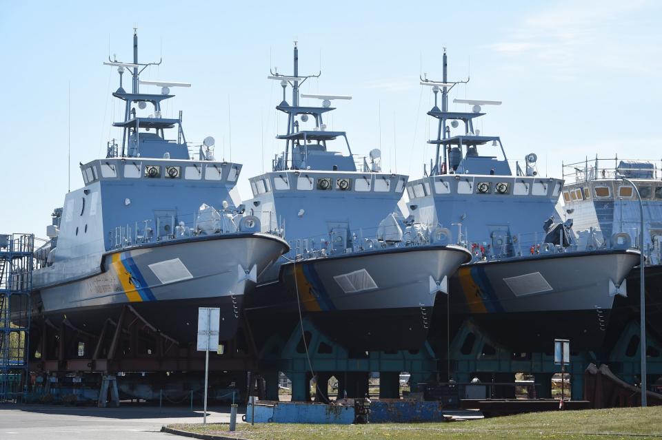 Patrouillenboote für Saudi-Arabien in einer deutschen Werft im April 2019. - Copyright: Stefan Sauer/picture alliance via Getty Images