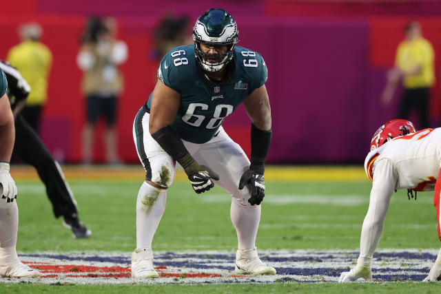 Eagles sign offensive tackle Jordan Mailata to four-year contract