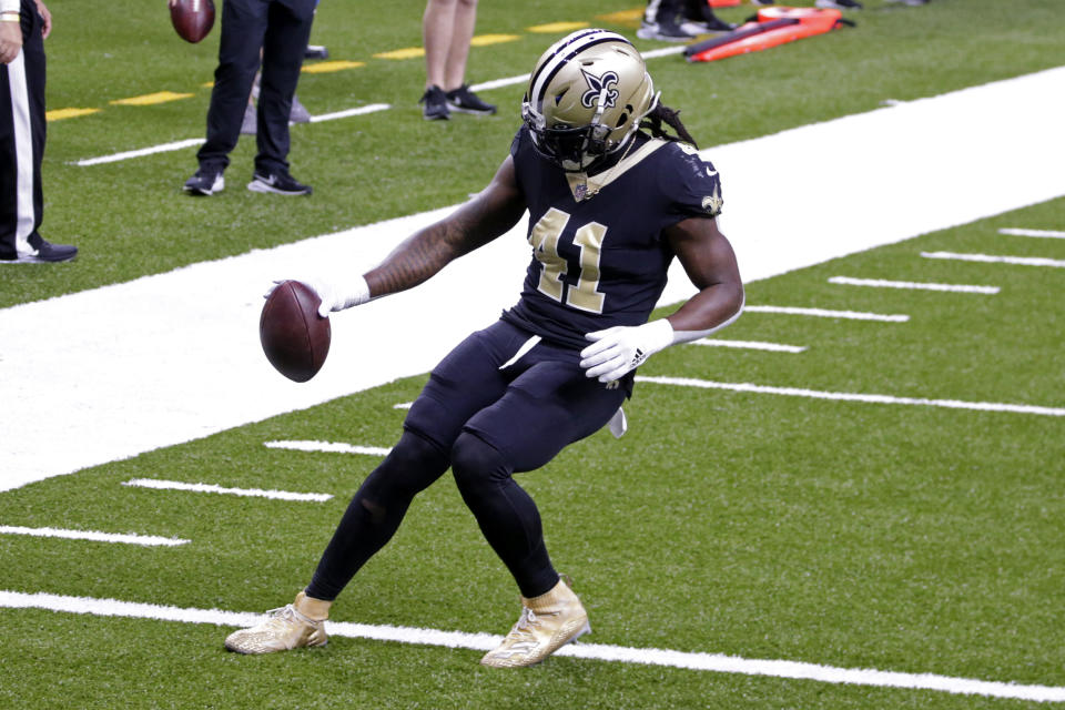 New Orleans Saints running back Alvin Kamara (41) crosses the goal line untouched for his second touchdown in the first half of an NFL football game against the San Francisco 49ers in New Orleans, Sunday, Nov. 15, 2020. (AP Photo/Butch Dill)