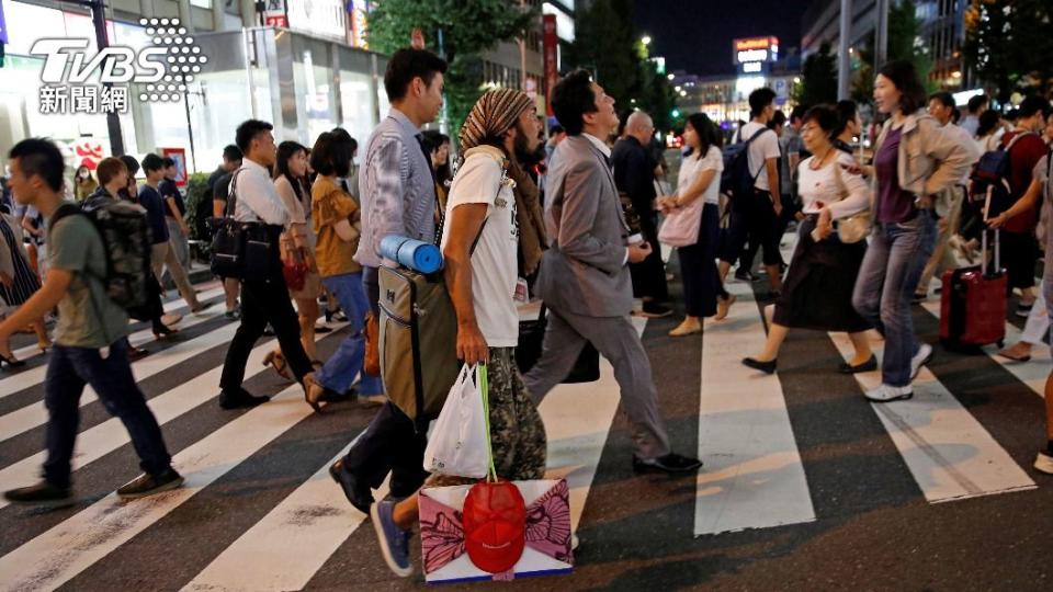 由於沒有住址街友在領取接種券上成問題。（示意圖／ 達志影像 路透社）