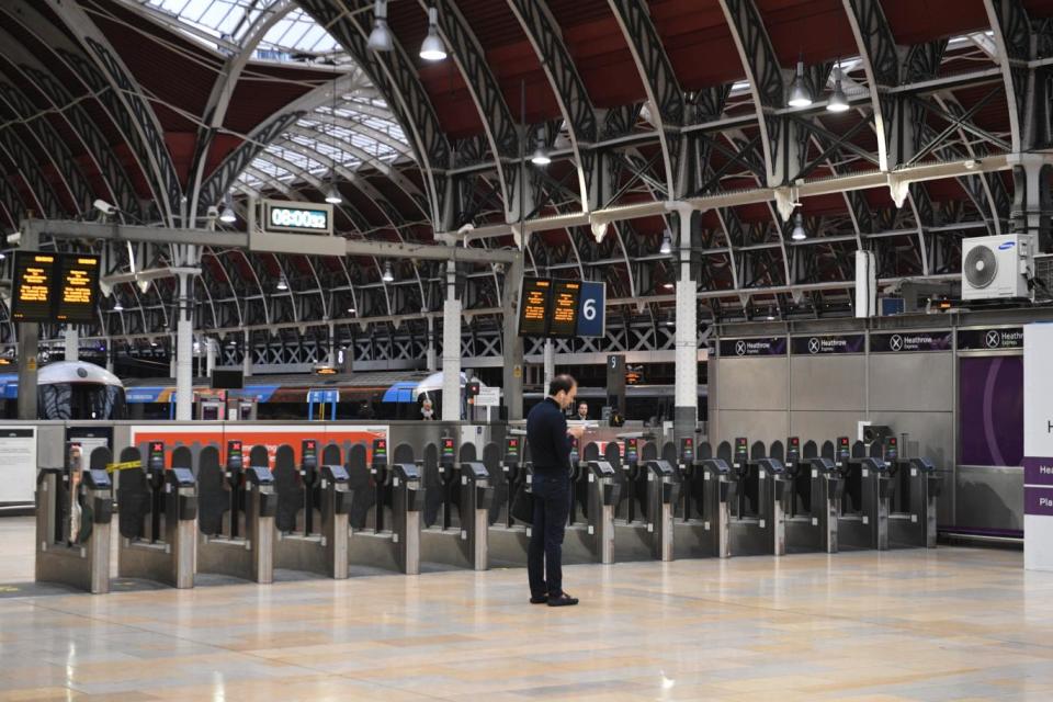 Paddington was left deserted on Wednesday amid the chaos (Jeremy Selwyn)