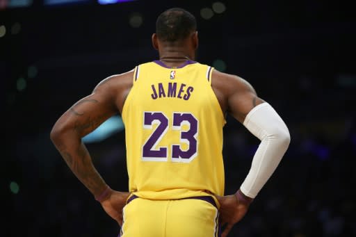 LeBron James and L.A. Lakers remain atop NBA's most popular jersey and team  merchandise lists