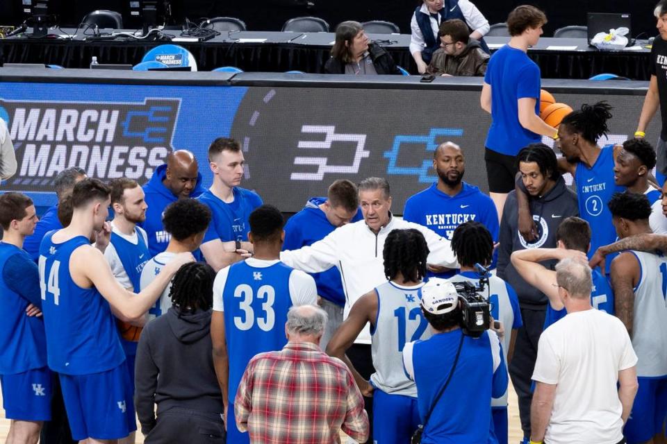 John Calipari addresses his team during Kentucky’s open practice in Pittsburgh on Wednesday ahead of Thursdasy’s NCAA Tournament opener vs. Oakland.