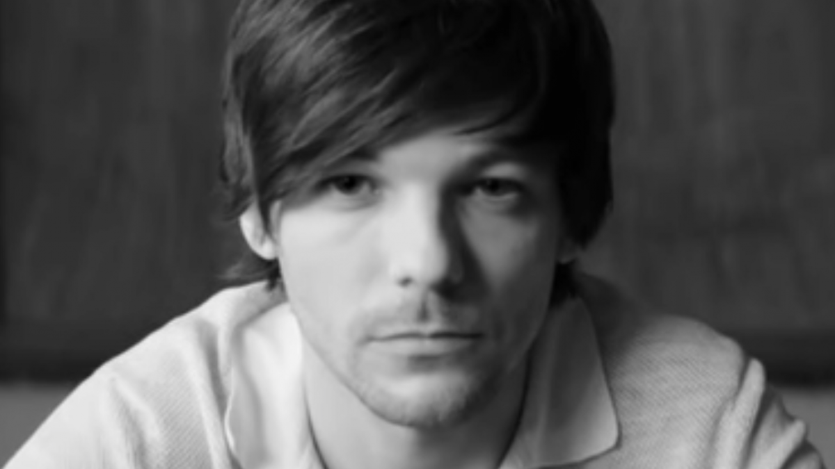 Louis Tomlinson Honors His Late Mother in Emotional 'Two of Us