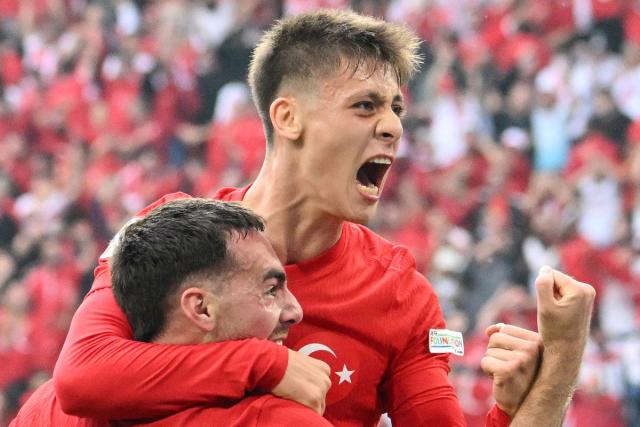 Czech Republic vs Turkey lineups: Predicted XIs, confirmed Euro 2024 team news and injury latest - Yahoo Sports