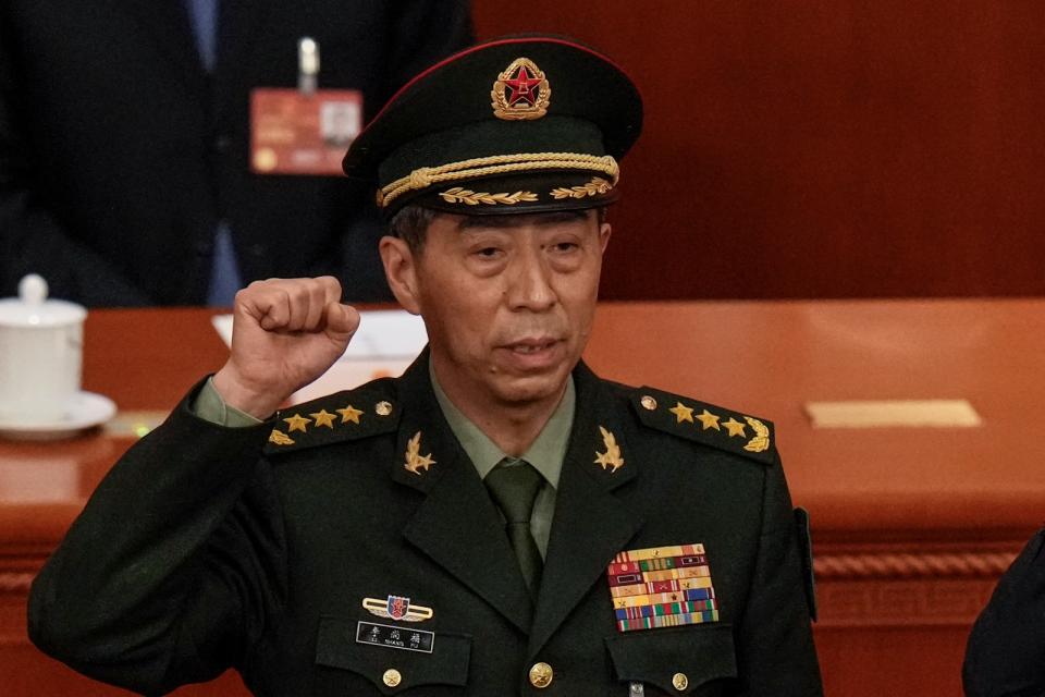 中國國防部長李尚福2023年3月12日在人大會議宣誓就任。美聯社