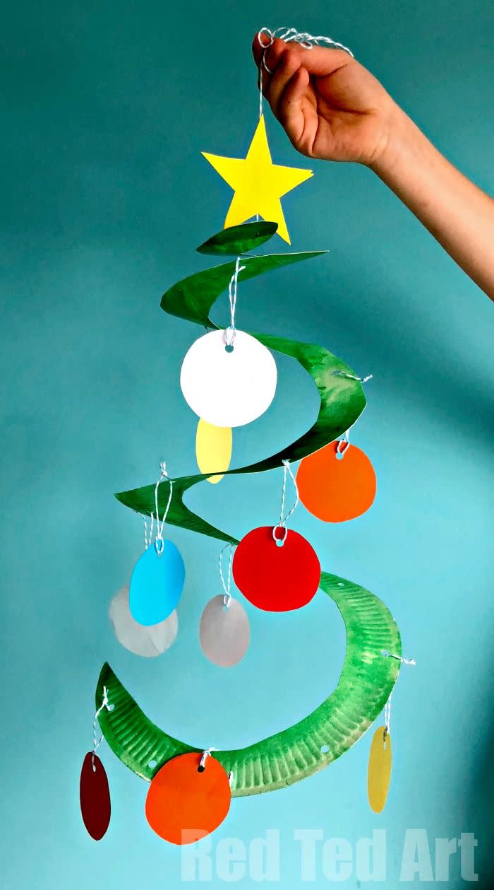 christmas crafts for kids hanging tree