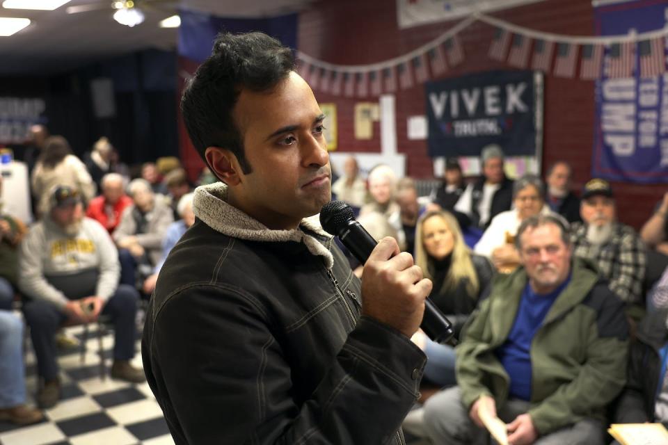 Republican presidential candidate Vivek Ramaswamy speaks in Decorah, Iowa, on Jan. 7, 2024. <a href="https://www.gettyimages.com/detail/news-photo/republican-presidential-candidate-businessman-vivek-news-photo/1915569886?adppopup=true" rel="nofollow noopener" target="_blank" data-ylk="slk:Scott Olson/Getty Images;elm:context_link;itc:0;sec:content-canvas" class="link ">Scott Olson/Getty Images</a>