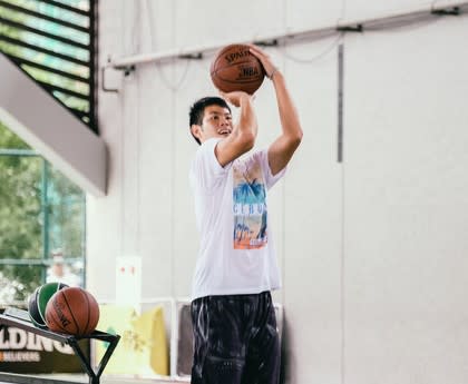 國泰NBA 3x在中場休息時間也舉辦三分球大賽，同樣精采絕倫。甫於高雄師範大學畢業的主力前鋒李家耀臨時起意參戰就拿下冠軍。官方提供