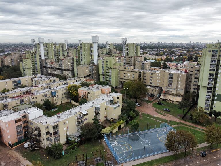 En Villa Lugano hay una gran presencia de bolivianos, la tercera comunidad de extranjeros en Buenos Aires