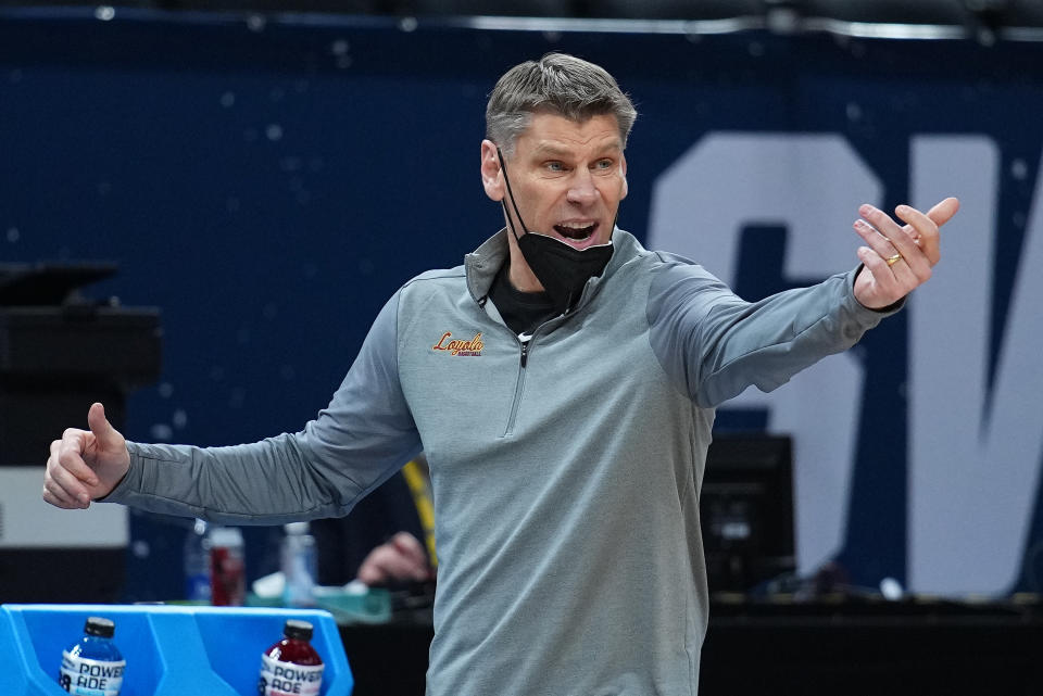 Porter Moser of the Loyola Ramblers reacts against Oregon State in the Sweet 16 round of the 2021 NCAA tournament on March 27. (Jack Dempsey/NCAA Photos via Getty Images)