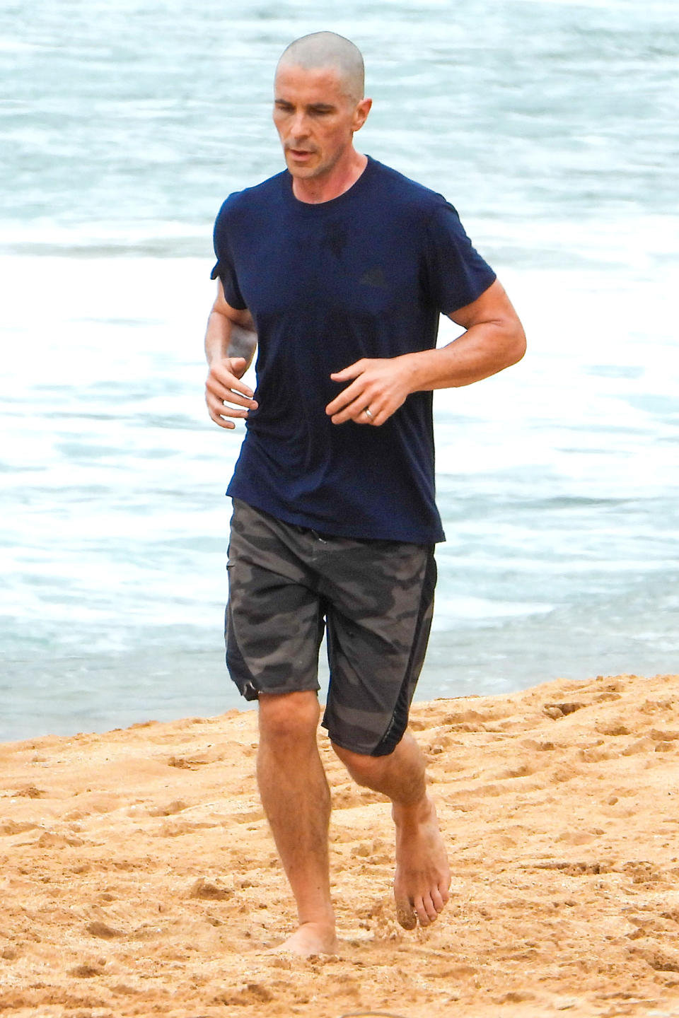 <p>Christian Bale was spotted in Sydney, Australia, jogging on Whale Beach.</p>