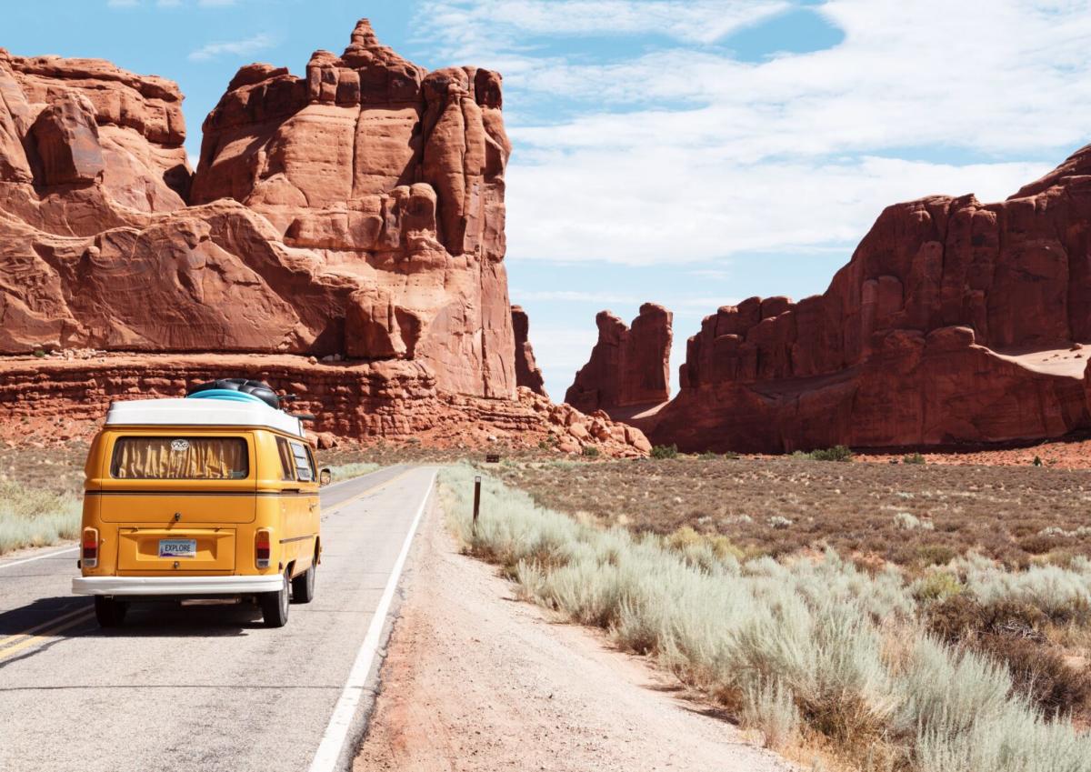 Best Road Trip Games for Long-distance Moves