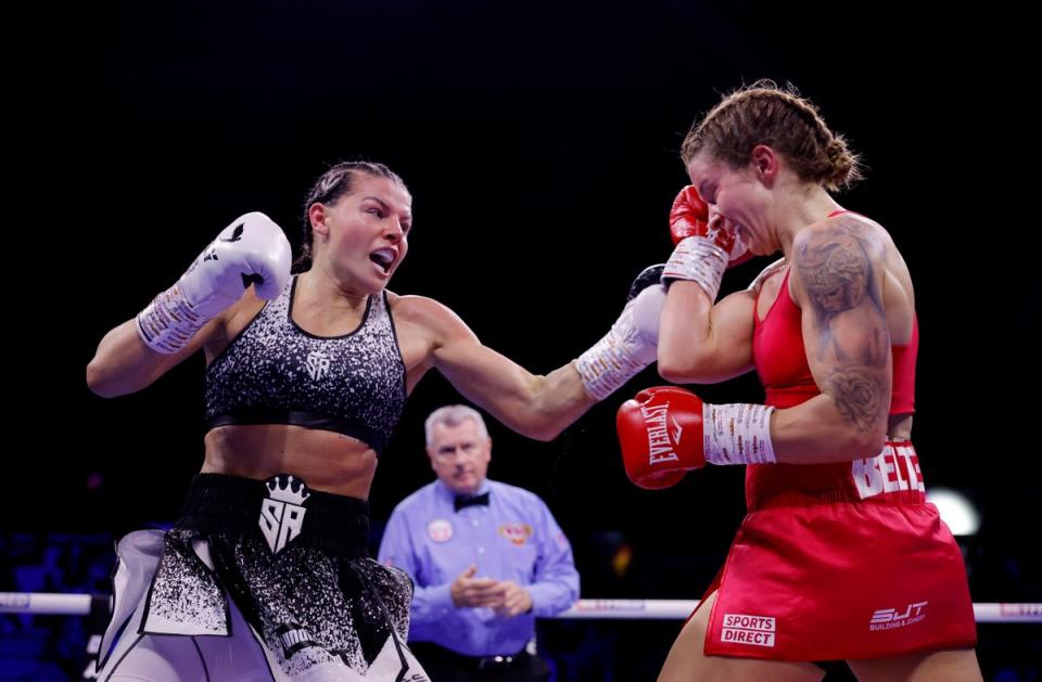 Sandy Ryan in action against Terri Harper (Action Images via Reuters)