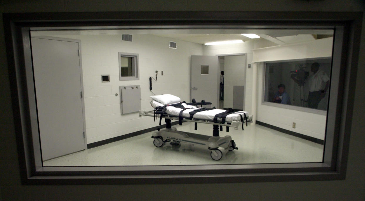 Alabama&#39;s lethal injection chamber at Holman Correctional Facility in Atmore, Ala. (AP)