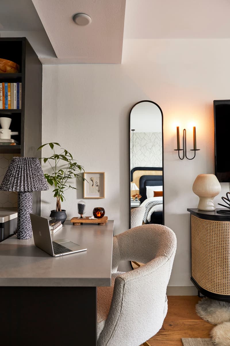 Kitchen bar countertop in studio apartment.