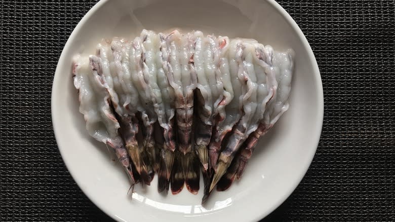 plate of deveined shrimp