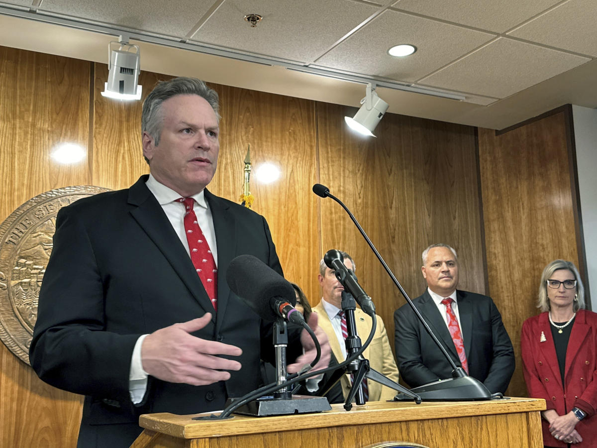 Alaska Legislature fails to reach a last-minute compromise budget deal