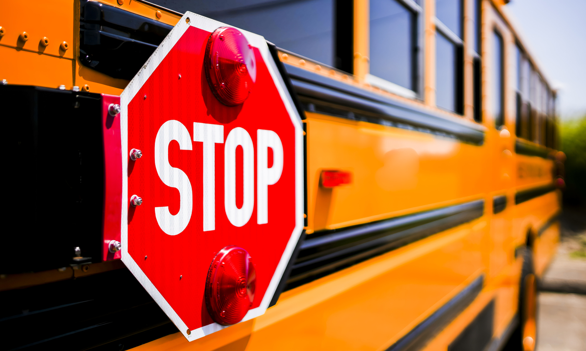 a photo of a yellow school bus