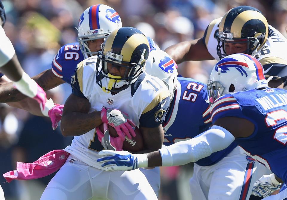 Tavon Austin, who entered the NFL with the Rams as the No. 8 overall pick in the 2013 draft, signed with the Bills Friday.