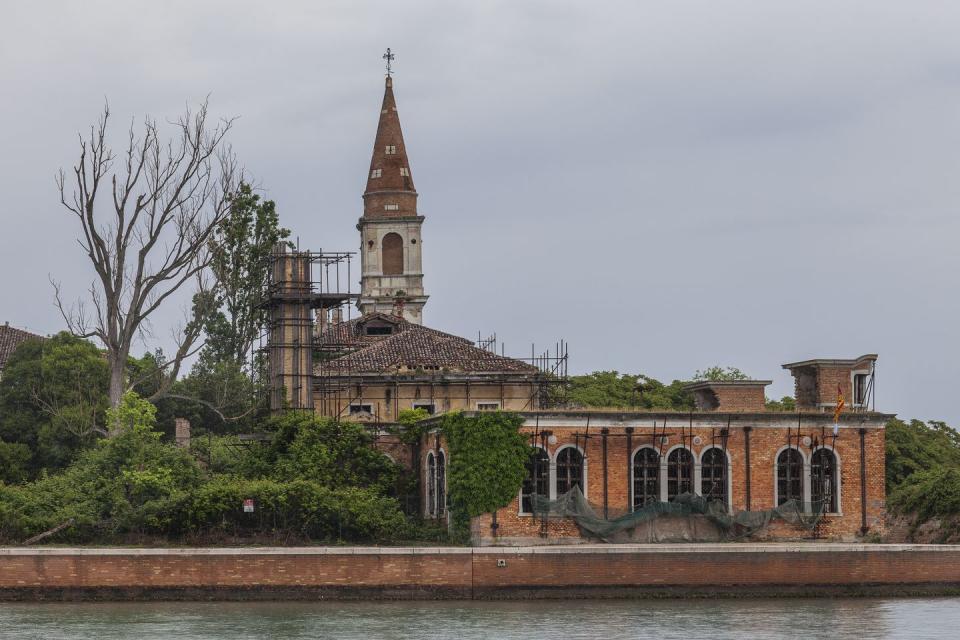11) Poveglia Island; Venice, Italy