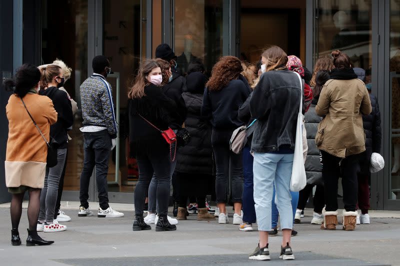 France softens lockdown rules during the outbreak of the coronavirus disease (COVID-19)