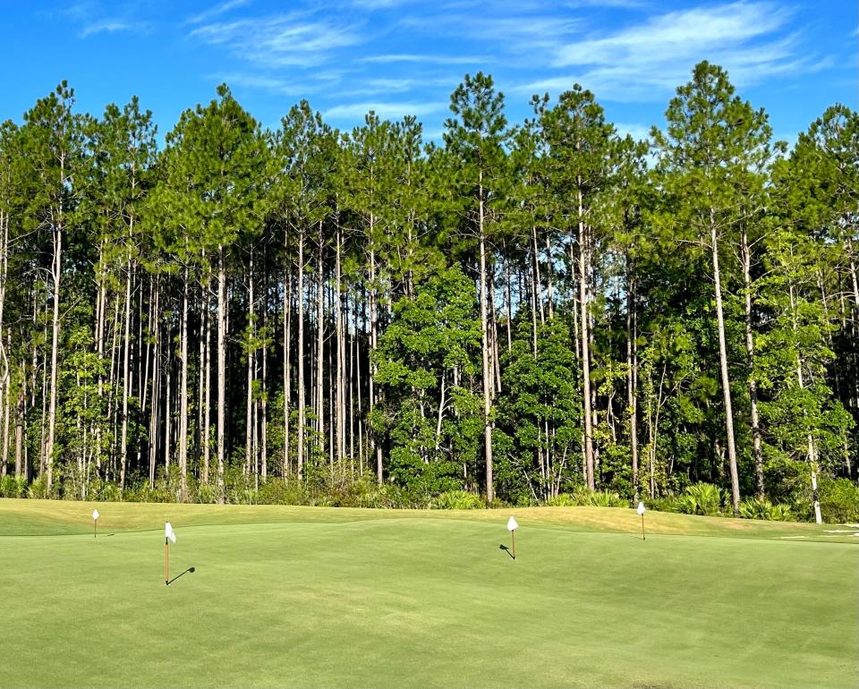 The Stillwater Golf Course has a large putting green to prepare players for the undulations and breaks of the putting surfaces on the course.