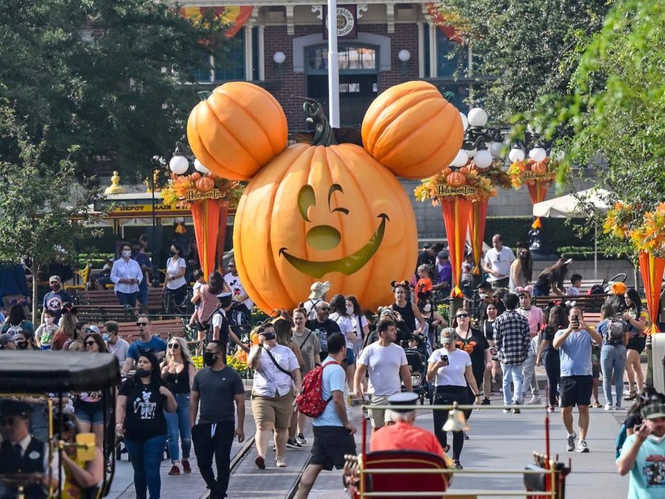 disneyland halloween