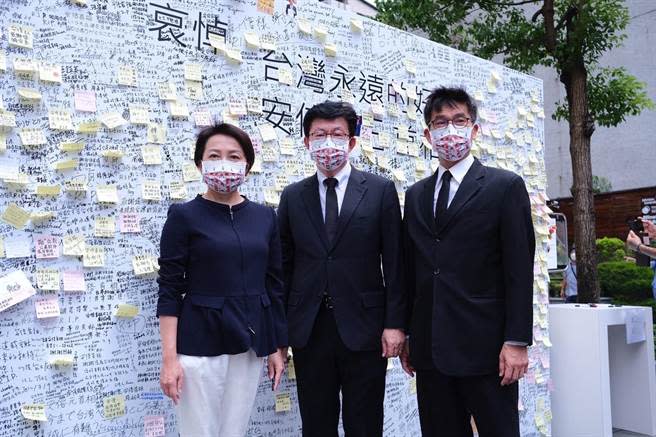 立法院亞東國會議員友好協會會長郭國文等今（11）日前往日本台灣交流協會悼念。（郭國文國會辦公室提供）