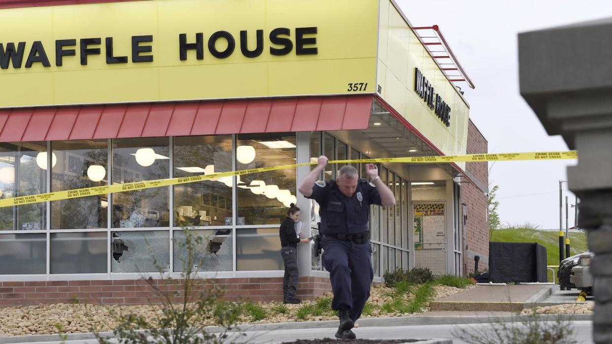 Die Polizei hat den Tatort bei Nashville abgesperrt. Foto: George Walker Iv/The Tennessean/AP