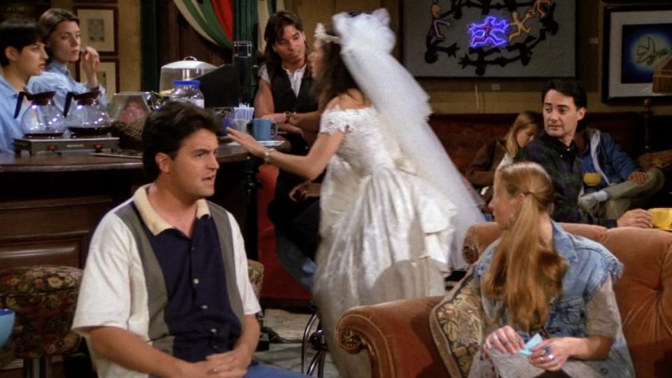 “And I Just Want A Million Dollars!” - The One Where Monica Gets A Roommate