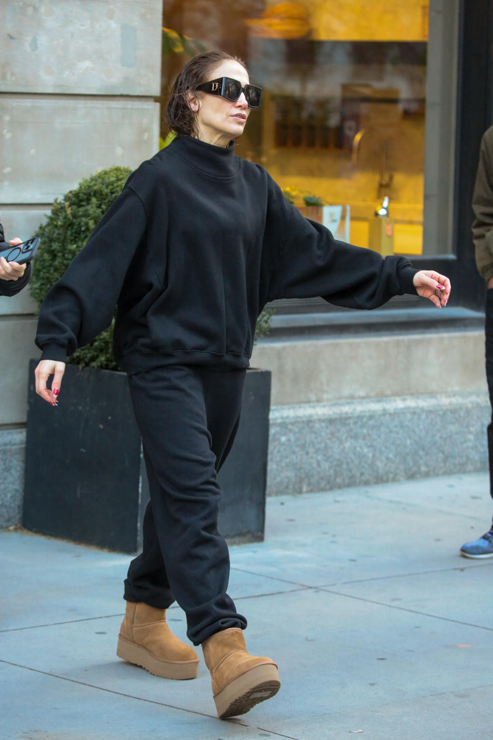 NEW YORK, NY - APRIL 22: Jennifer Lopez is seen on April 22, 2024 in New York City.  (Photo by Ignat/Bauer-Griffin/GC Images)