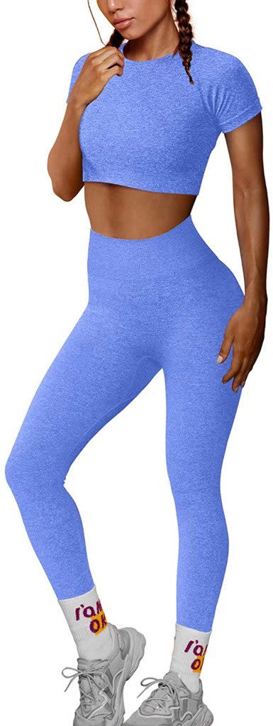 HYZ Womens Seamless 2 Piece Outfits Workout Long Sleeve Crop Top