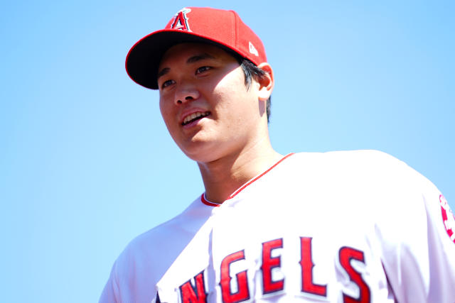 Shohei Ohtani: American League Rookie of the Year Back in Japan to