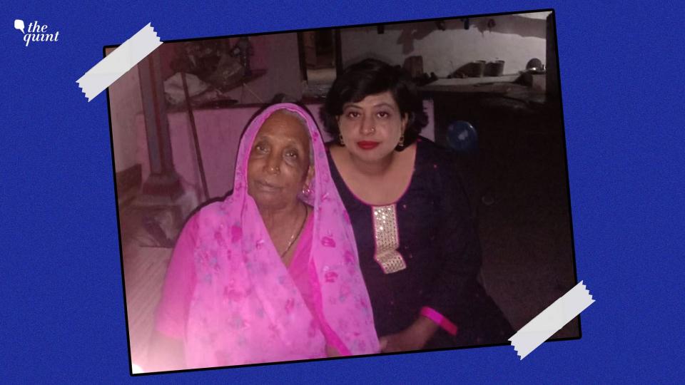 <div class="paragraphs"><p>Shashi Ahirwar with her mother. </p></div>