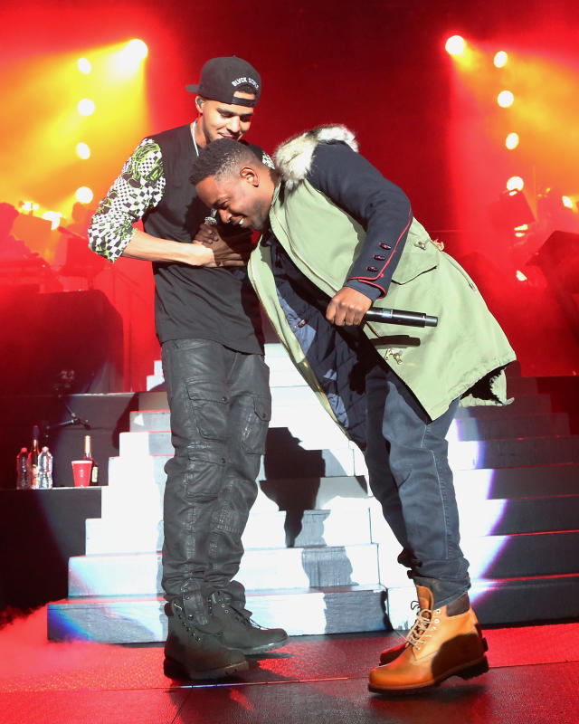 j cole and kendrick lamar on stage