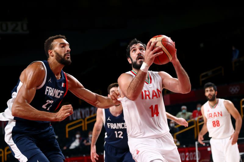 Basketball - Men - Group A - Iran v France