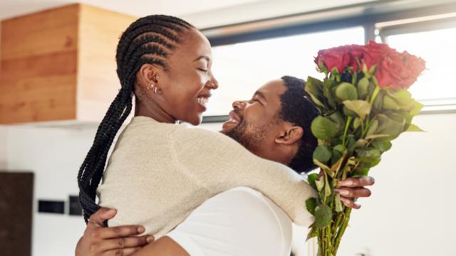 Cliché Valentine's Day Gifts to Avoid Wasting Money On - AskMen