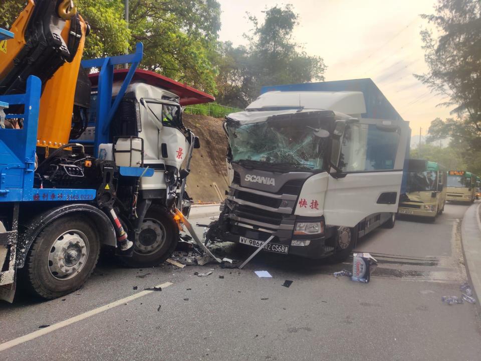 沙頭角蓮麻坑路3車相撞　2重型貨車司機一度被困