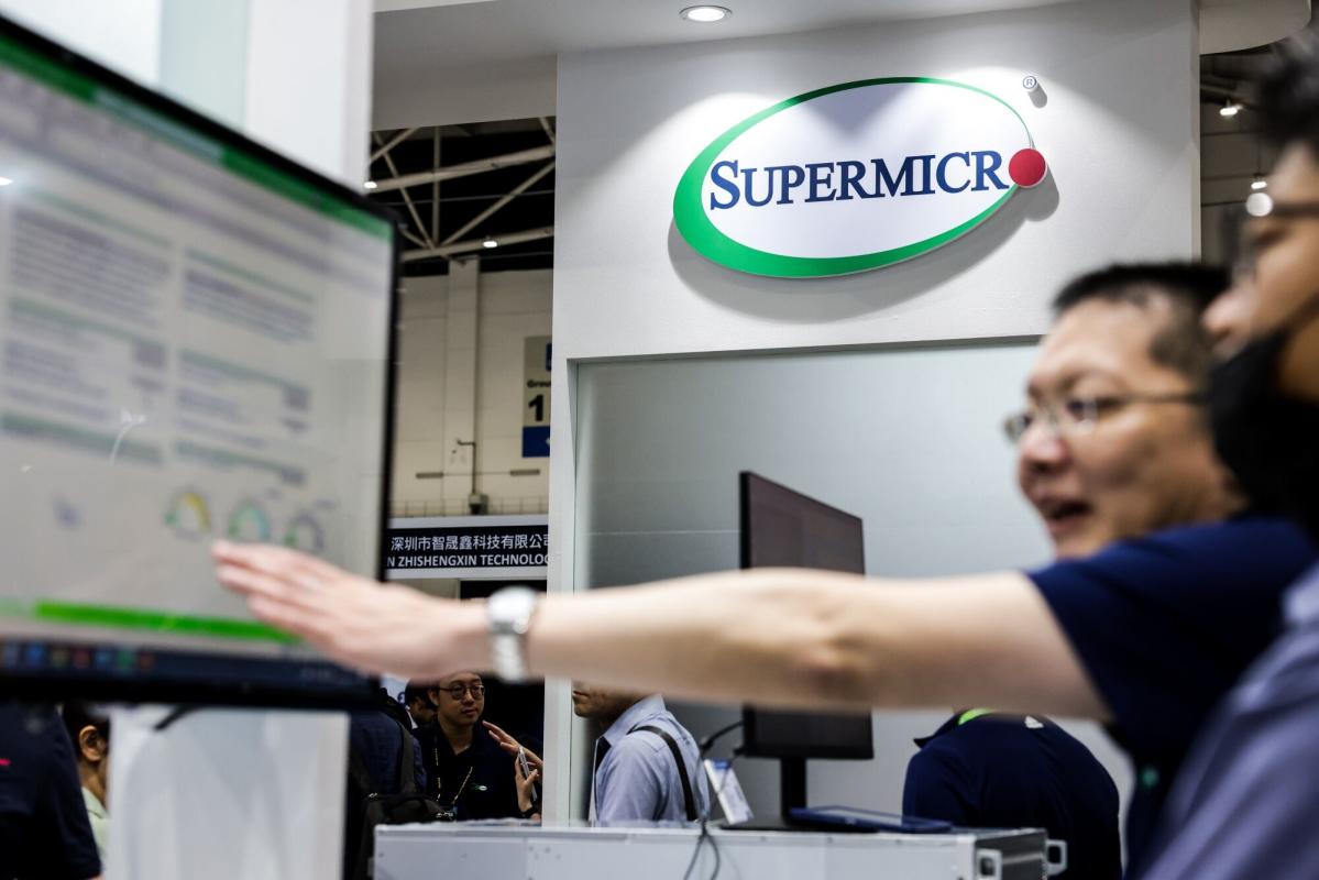 Super Micro Confirms It Will Delay Annual Financial Filings