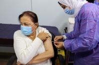 Egypt begins vaccine rollout