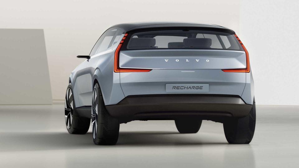 volvo-concept-recharge-rear-view.jpeg
