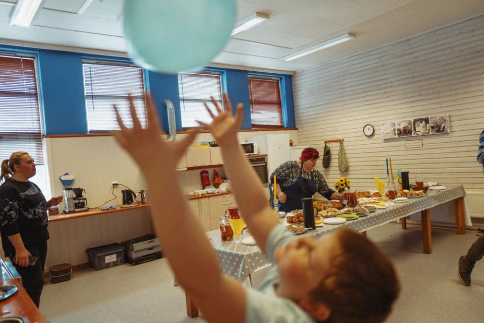 A meal is served by Ukrainian refugees at a pop-up cafe in Kirkenes.