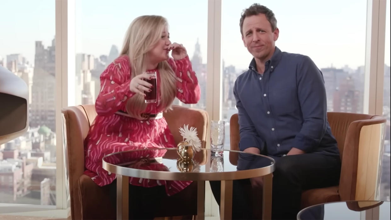  Seth Meyers and Kelly Clarkson engage in spirited daydrinking 2023. . 