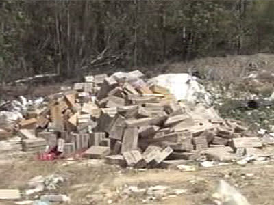 <p>Food found dumped on Christmas Island</p>