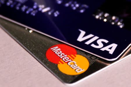 Visa A Falls 4%