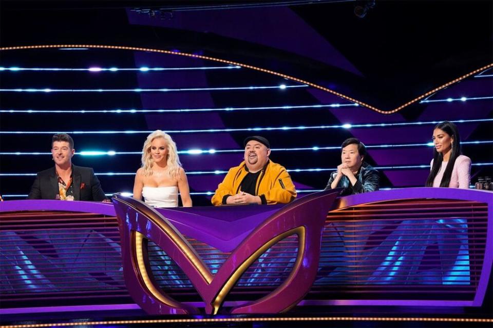 Panelists (from left) Robin Thicke, Jenny McCarthy, Gabriel Iglesias, Ken Jeong and Nicole Scherzinger. | Greg Gayne / FOX.